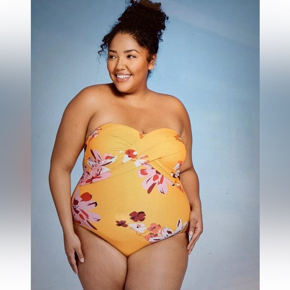 Kona Sol Women’s 14W Twist Bandeau One Piece Swimsuit Yellow Floral Swim - Picture 12 of 13